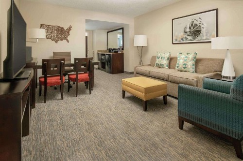 Embassy Suites Seattle - Tacoma International Airport - image 34