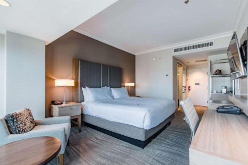 Hilton Seattle - image 17