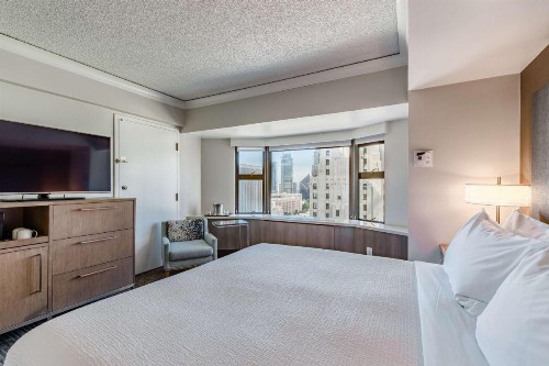 Hilton Seattle - image 28