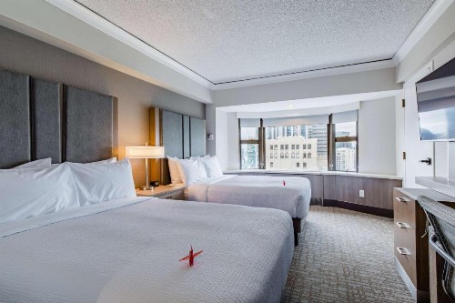 Hilton Seattle - image 6