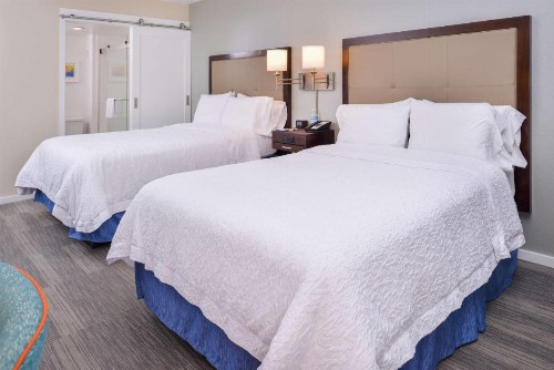Hampton Inn Seattle Airport - image 25