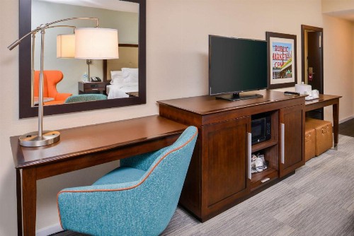 Hampton Inn Seattle Airport - image 35