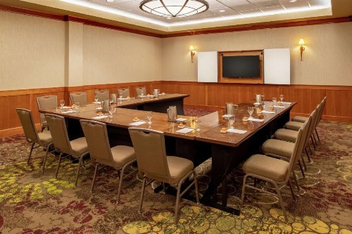 DoubleTree Suites by Hilton Seattle Airport/Southcenter - image 19