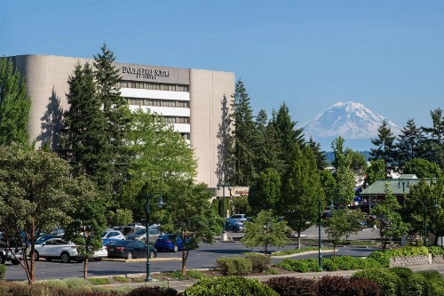 DoubleTree Suites by Hilton Seattle Airport/Southcenter - image 2