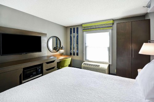 Hampton Inn Seattle/Southcenter - image 8