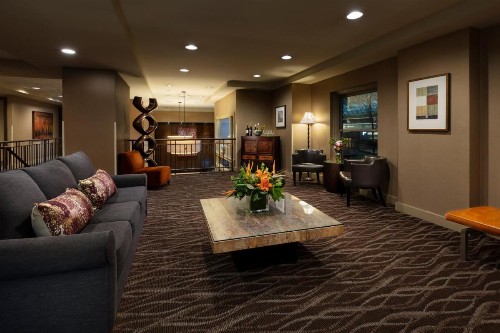 Executive Hotel Pacific - image 22