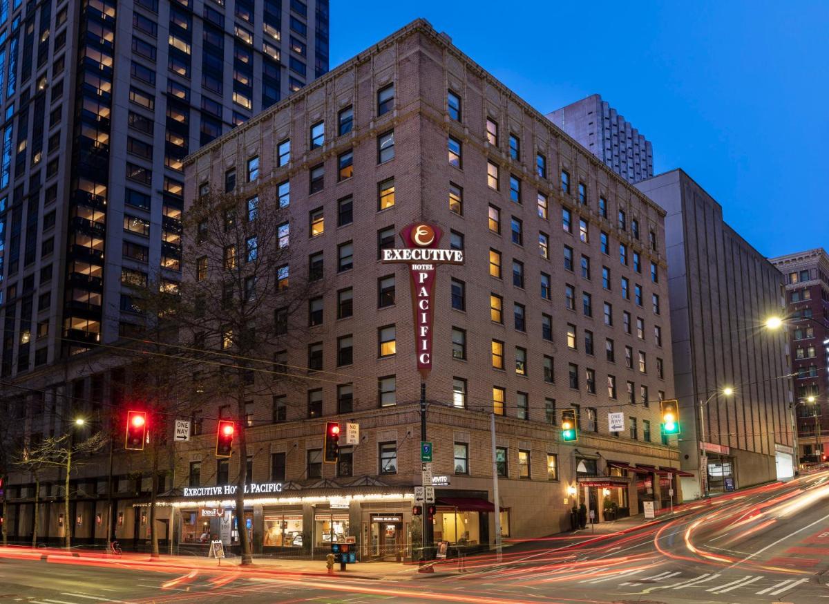 Executive Hotel Pacific - image 3
