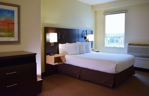 Best Western Seattle Airport Hotel - image 24