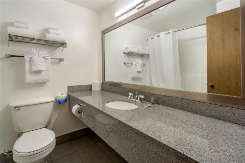 Best Western Seattle Airport Hotel - image 37