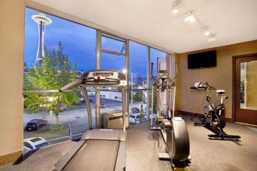 Travelodge by Wyndham Seattle By The Space Needle - image 10