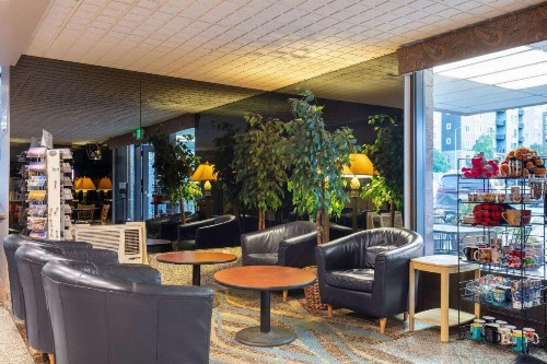 Travelodge by Wyndham Seattle By The Space Needle - image 5