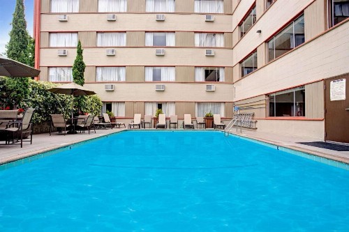 Travelodge by Wyndham Seattle By The Space Needle - image 7