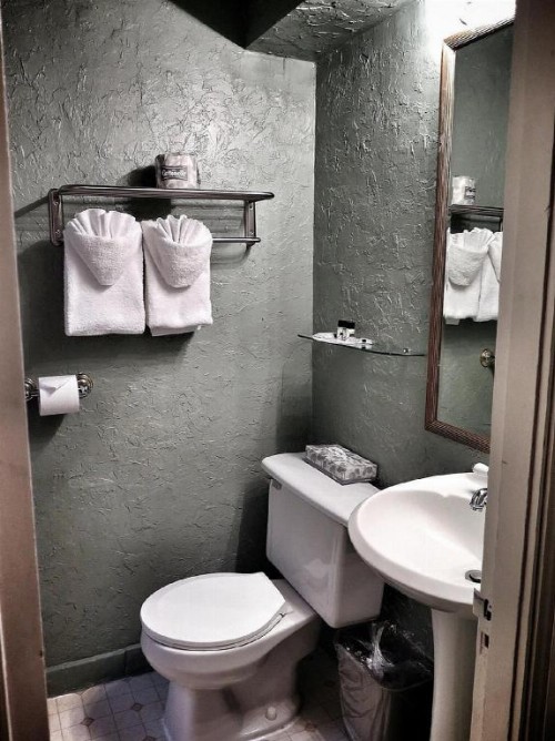 Inn At Queen Anne - image 14