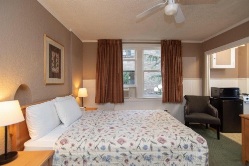 Inn At Queen Anne - image 15