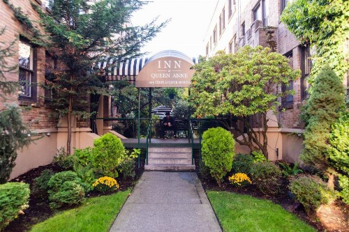 Inn At Queen Anne - image 9