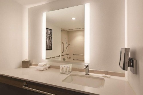 Radisson Hotel Seattle Airport - image 33