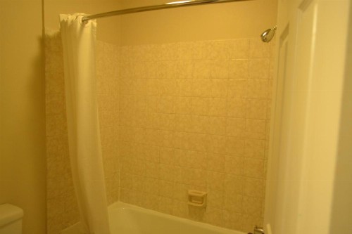 Skyway Inn - Seatac - image 12