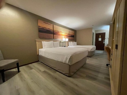 Days Inn by Wyndham Seatac Airport - image 22