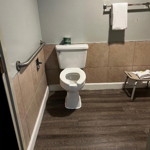 Days Inn by Wyndham Seatac Airport - image 38
