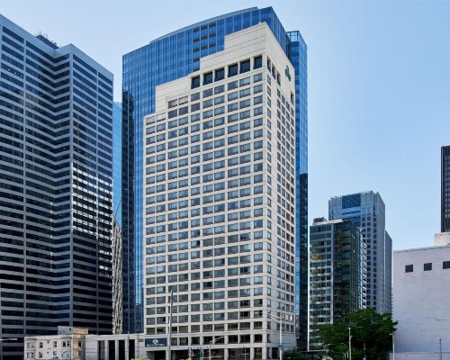 Renaissance Seattle Hotel - image 19