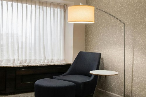 Renaissance Seattle Hotel - image 26