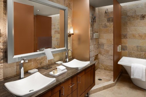 Renaissance Seattle Hotel - image 31