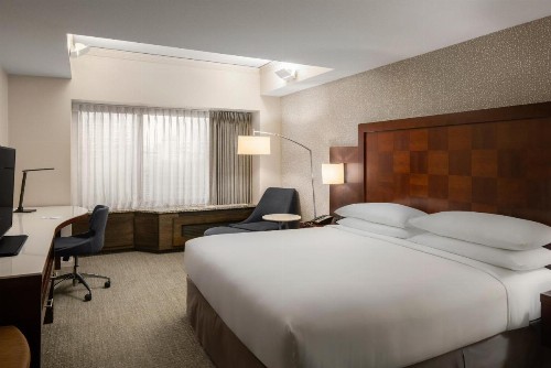 Renaissance Seattle Hotel - image 43