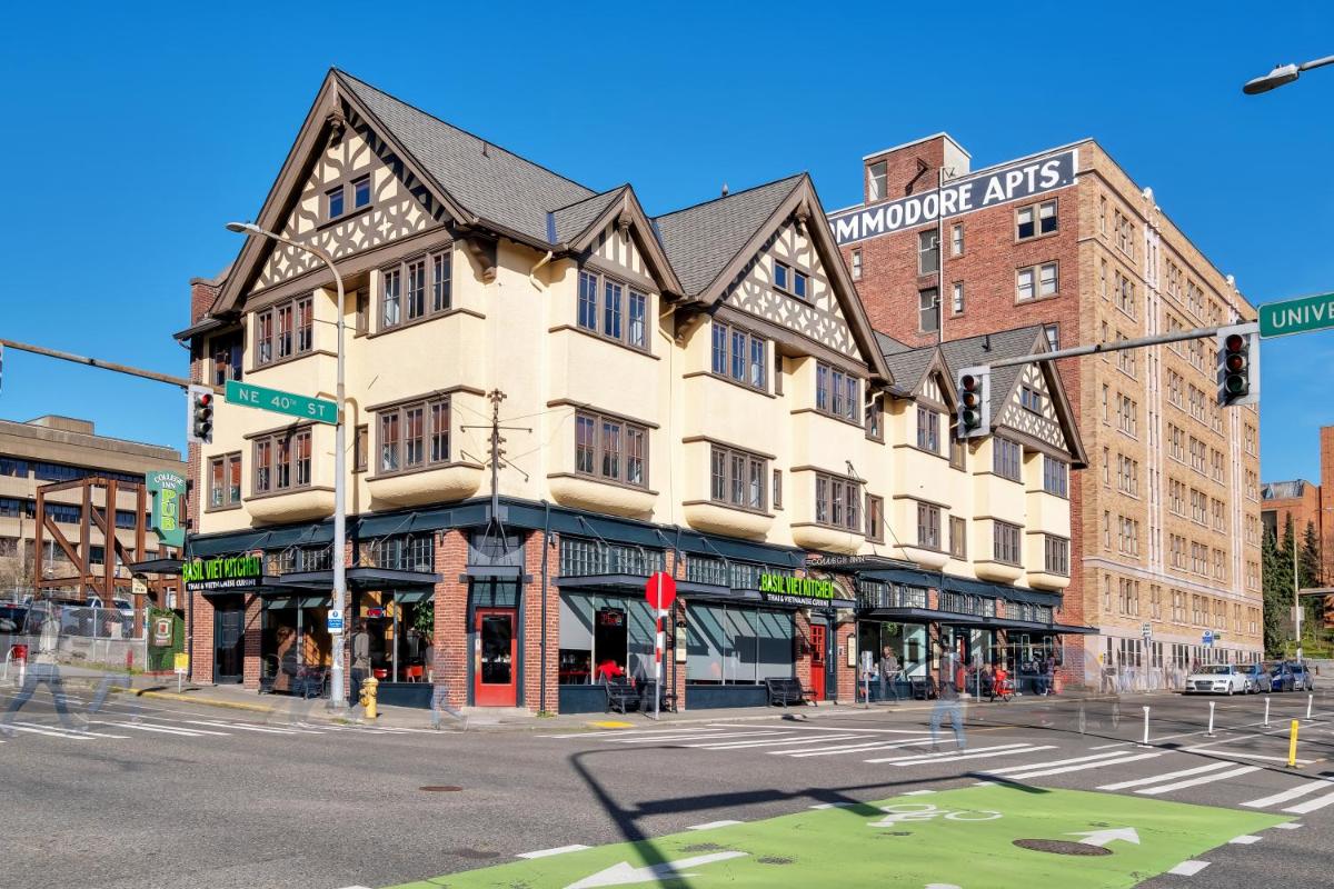 College Inn Hotel - image 2