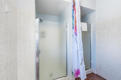 College Inn Hotel - image 23