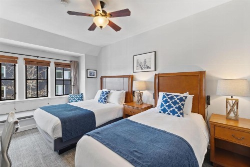 College Inn Hotel - image 31