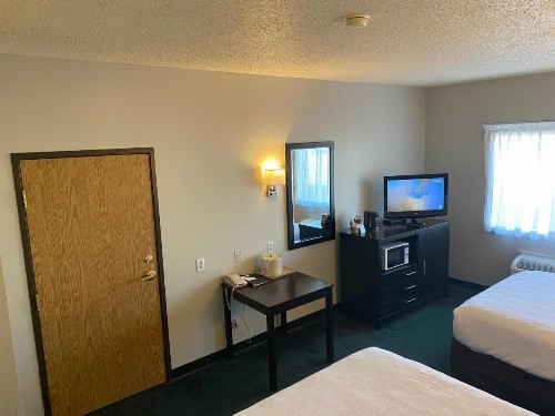 Days Inn by Wyndham Seattle South Tukwila - image 4