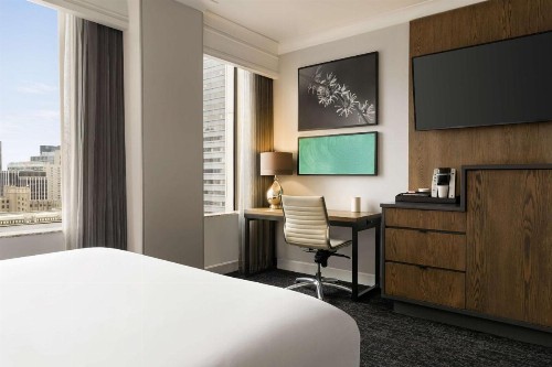 Motif Seattle a Destination by Hyatt Hotel - image 27
