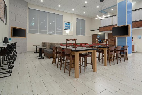 Holiday Inn Express Seattle - Sea-Tac Airport an IHG Hotel - image 14