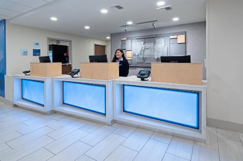 Holiday Inn Express Seattle - Sea-Tac Airport an IHG Hotel - image 20