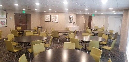 Holiday Inn Express Seattle - Sea-Tac Airport an IHG Hotel - image 37