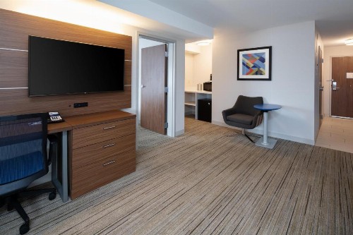 Holiday Inn Express Seattle - Sea-Tac Airport an IHG Hotel - image 43