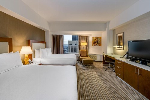 Crowne Plaza Seattle an IHG Hotel - image 50