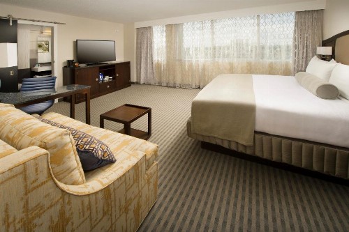 Crowne Plaza Seattle Airport an IHG Hotel - image 9