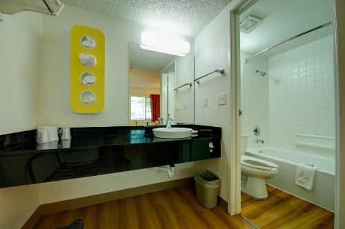 Motel 6-Seattle WA - Airport - image 27