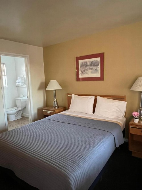 Marco Polo Motel - image 3