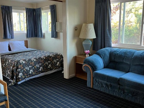 Marco Polo Motel - image 5