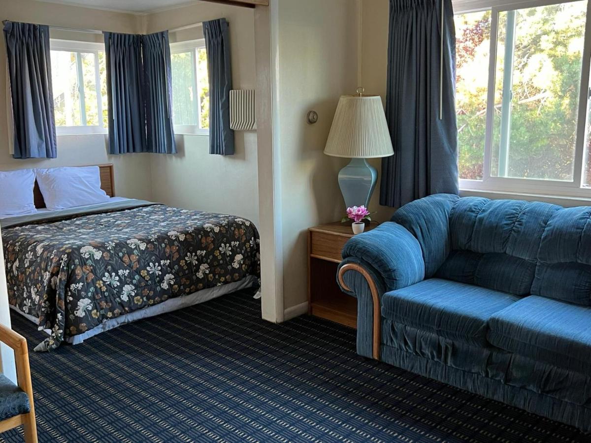 Marco Polo Motel - image 5