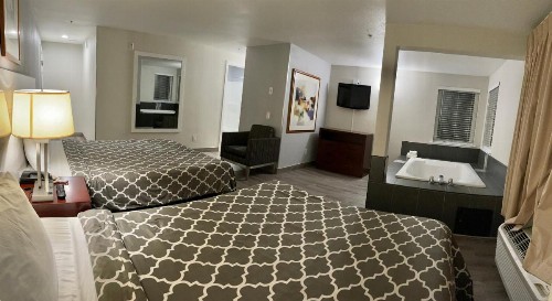 Americas Best Value Inn-Shoreline - image 8