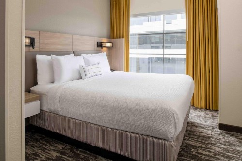 SpringHill Suites Seattle Downtown - image 21