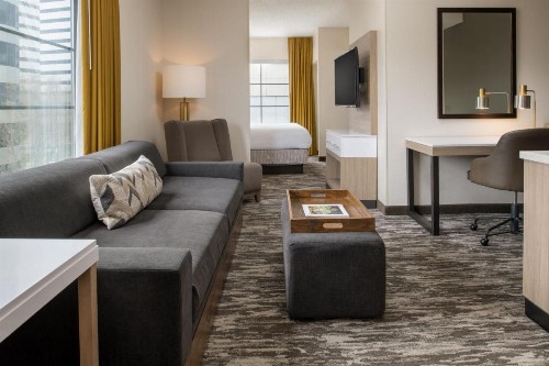 SpringHill Suites Seattle Downtown - image 28