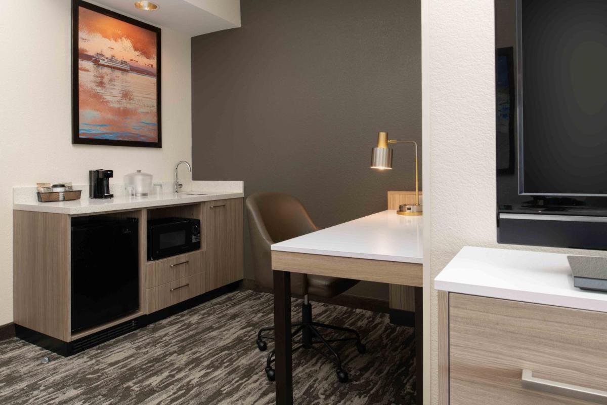 SpringHill Suites Seattle Downtown - image 3