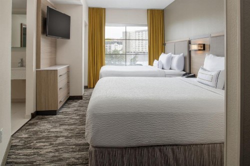 SpringHill Suites Seattle Downtown - image 30