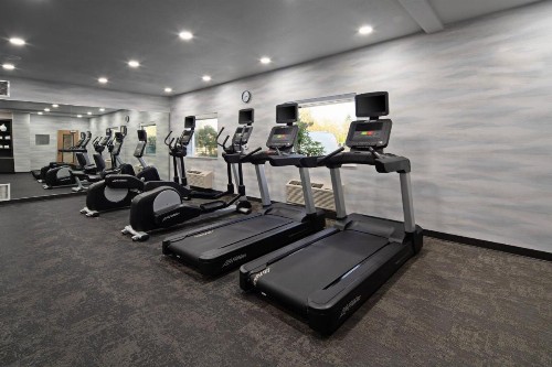 Fairfield by Marriott Inn & Suites Seattle Sea-Tac Airport - image 14