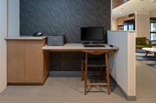 Fairfield by Marriott Inn & Suites Seattle Sea-Tac Airport - image 16