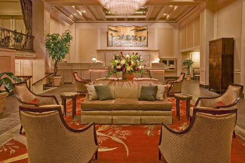 Mayflower Park Hotel - image 31